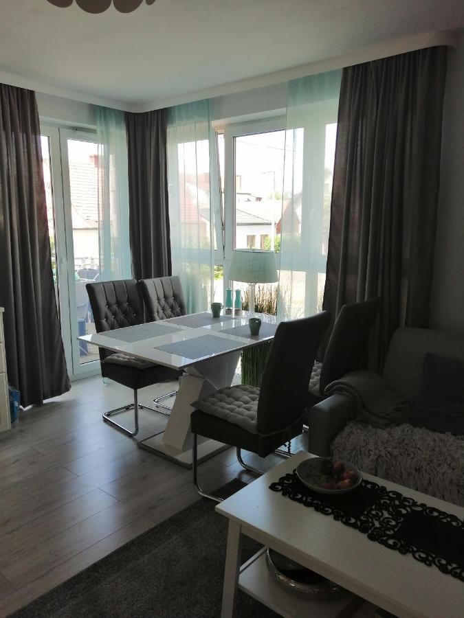 Apartament Rodzinny Sloneczne Tarasy Dziwnówek Extérieur photo